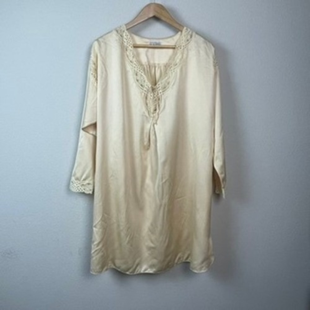 Lily of France Vintage Nightgown Womens M‎ Yellow Satin Lace Grandmacore